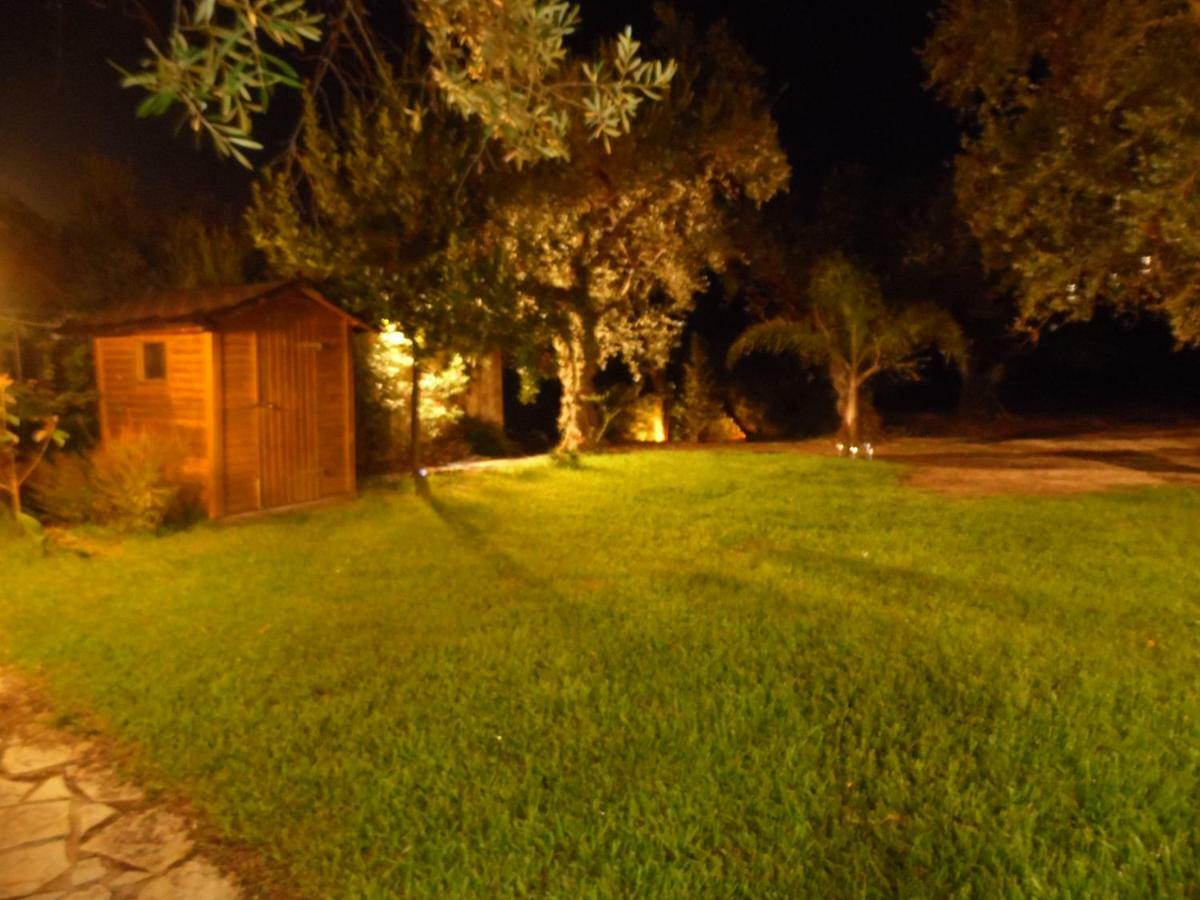 Theni Olive Grove Villa Kato Yerakarion Exterior photo